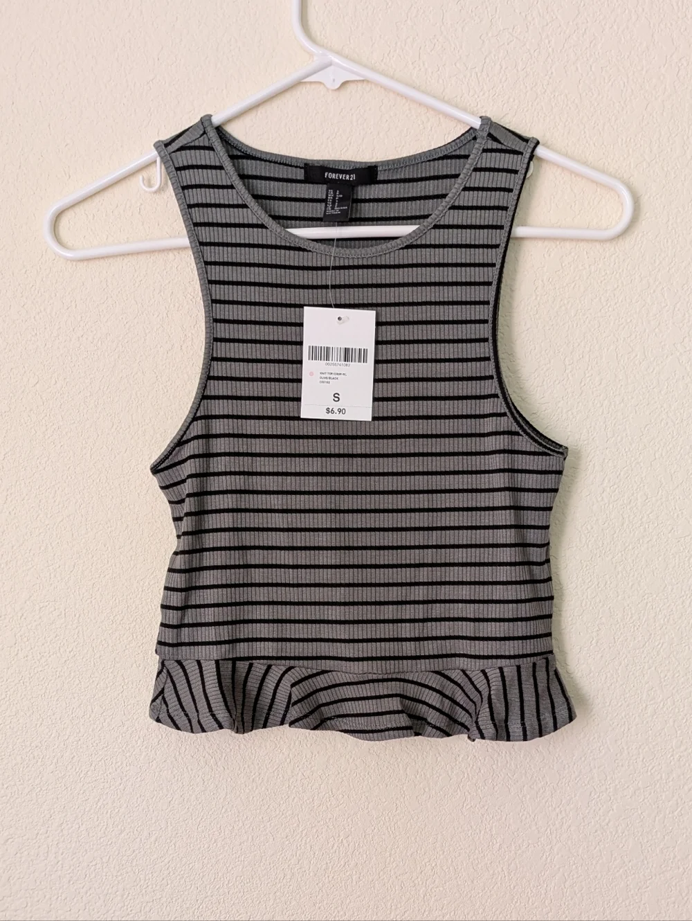 Tops And Tees Bundle Box - Picture 12 of 16